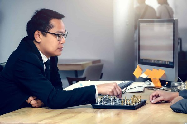 Stratégies gagnantes : comment les leçons des jeux s'appliquent au monde des affaires